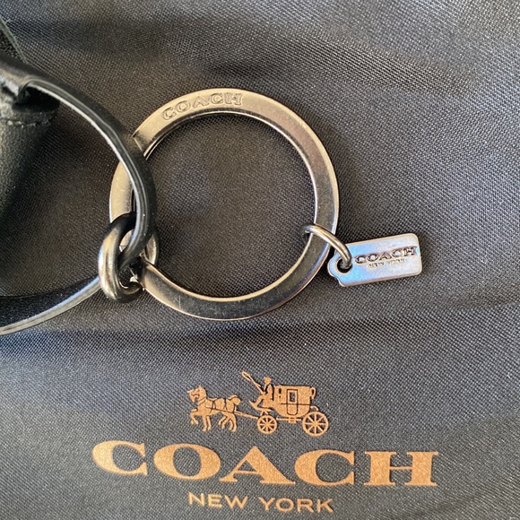 Rare Coach Dakota key chain - Picture 4 of 7